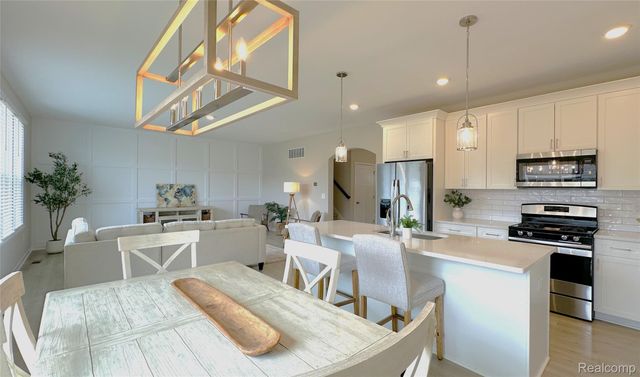 2085 Steelwood Drive, Marion Township, MI 48843