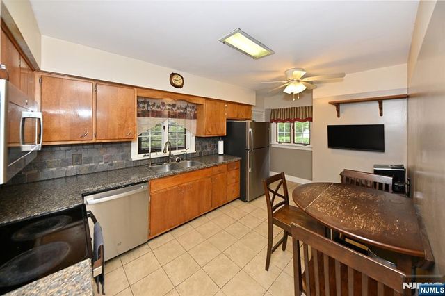 115 Center Street, Pompton Lakes, NJ 07442