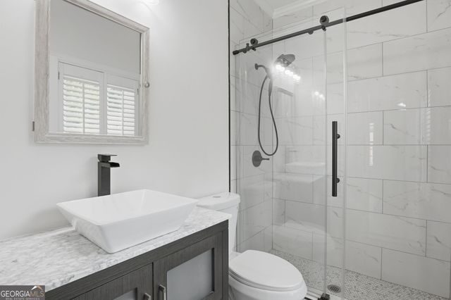 972 Moores Walk Lane, Suwanee, GA 30024