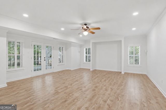 972 Moores Walk Lane, Suwanee, GA 30024