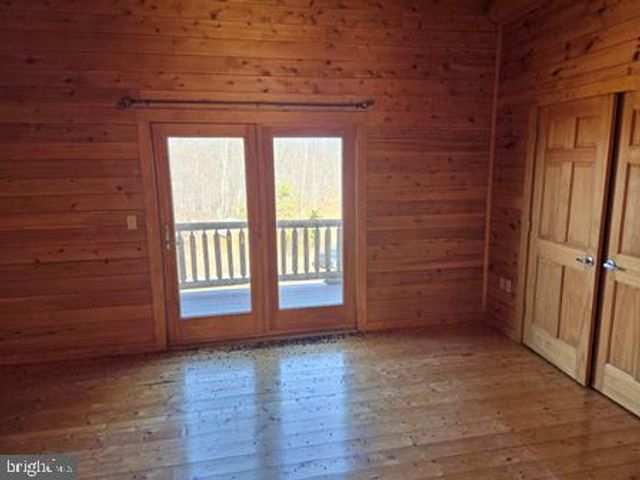 942 WILD BOAR RD, Augusta, WV 26704