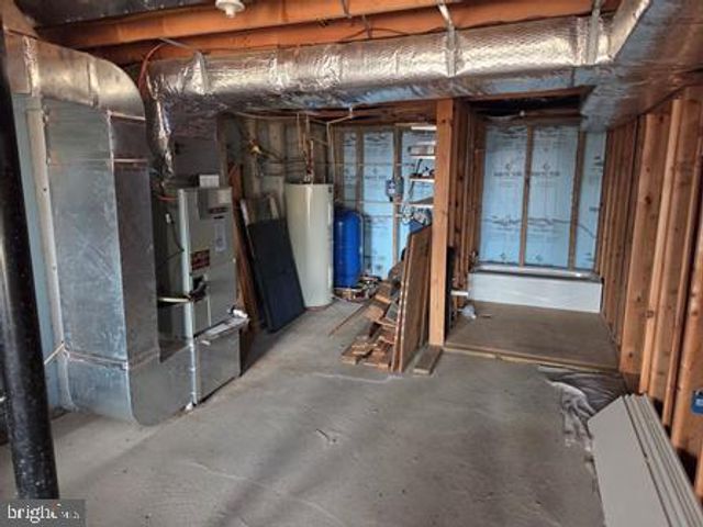 942 WILD BOAR RD, Augusta, WV 26704