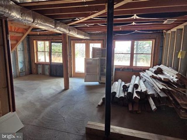 942 WILD BOAR RD, Augusta, WV 26704