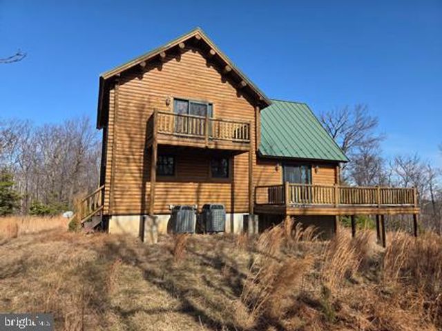 942 WILD BOAR RD, Augusta, WV 26704