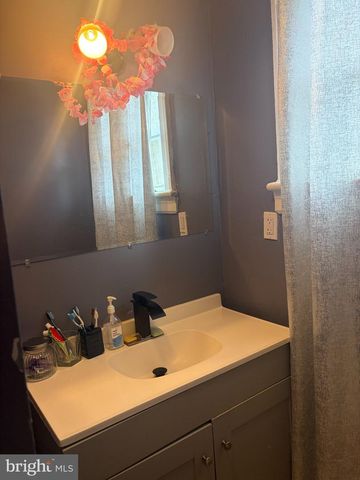 4106 WESTFIELD AVE, Pennsauken, NJ 08110