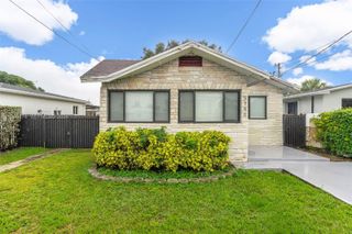 5790 SW 5th St Efficiency, Miami, FL 33144