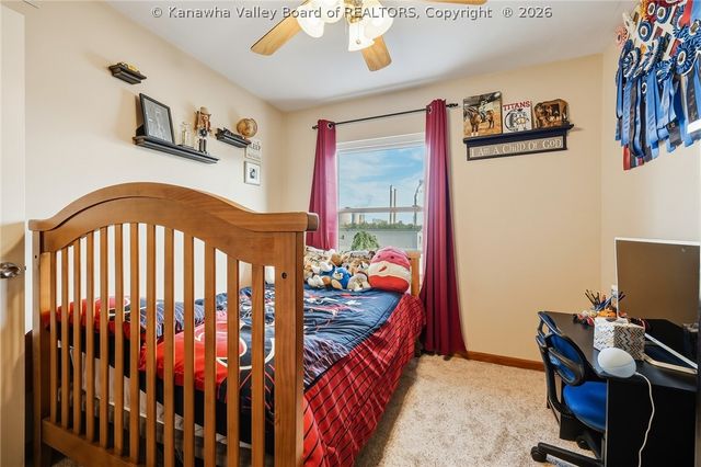 130 Rolling Acres, Winfield, WV 25213