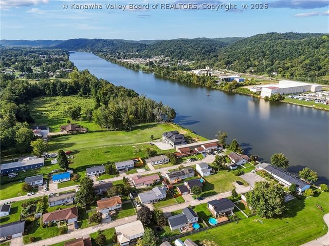 130 Rolling Acres, Winfield, WV 25213
