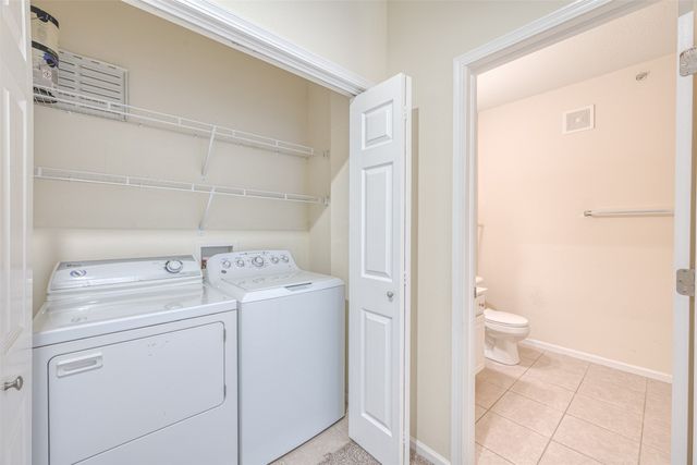 6255 Beechtree Drive 4205, West Des Moines, IA 50266