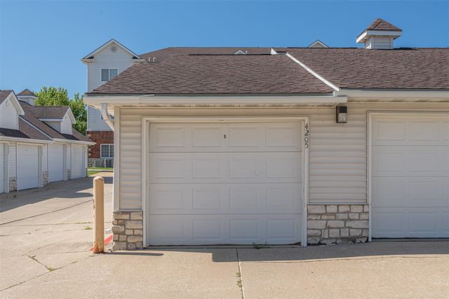 6255 Beechtree Drive 4205, West Des Moines, IA 50266