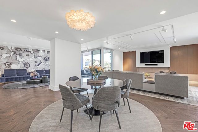 1100 Alta Loma Road 1404, West Hollywood, CA 90069