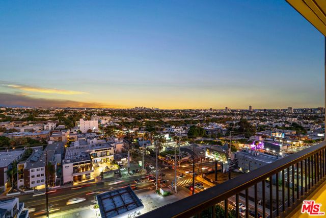 1100 Alta Loma Road 1404, West Hollywood, CA 90069