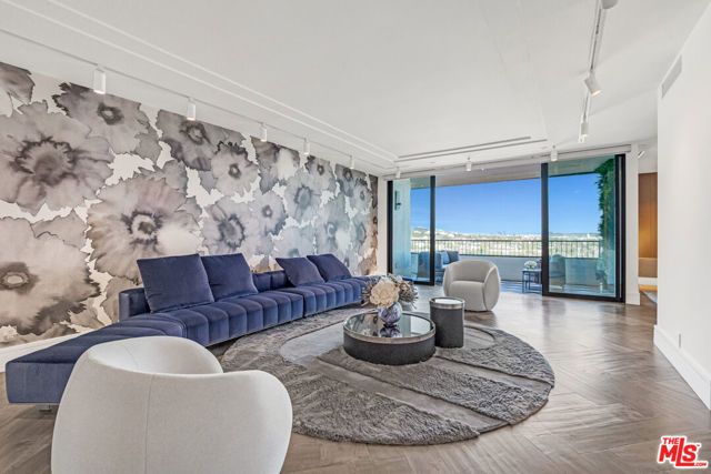 1100 Alta Loma Road 1404, West Hollywood, CA 90069