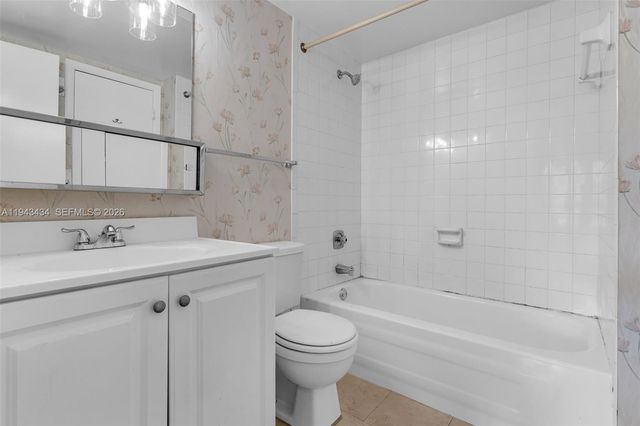 13502 SW 102nd Ln, Miami, FL 33186