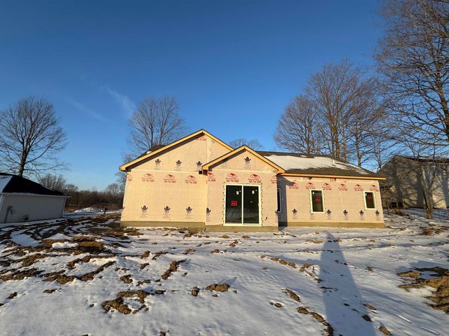 2252 Highlander Drive, Warsaw, IN 46580