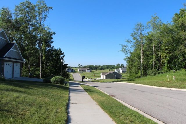 2252 Highlander Drive, Warsaw, IN 46580