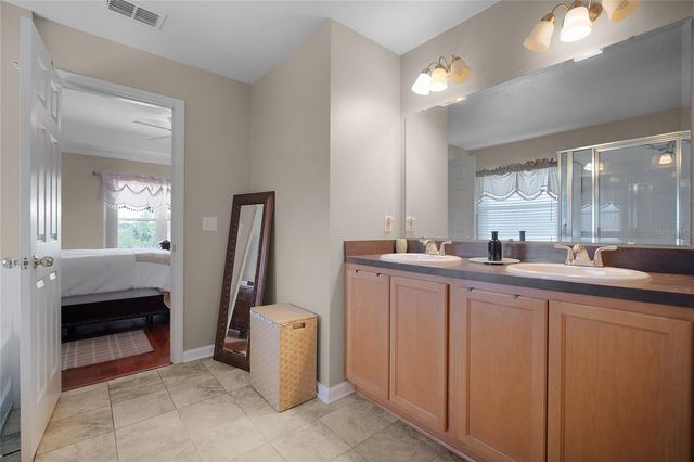 2388 YELLOW GRASS COURT, Apopka, FL 32712