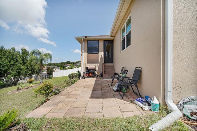 2388 YELLOW GRASS COURT, Apopka, FL 32712