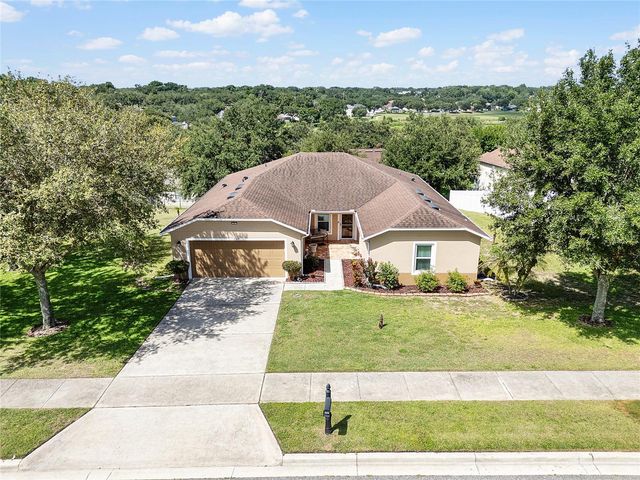 2388 YELLOW GRASS COURT, Apopka, FL 32712