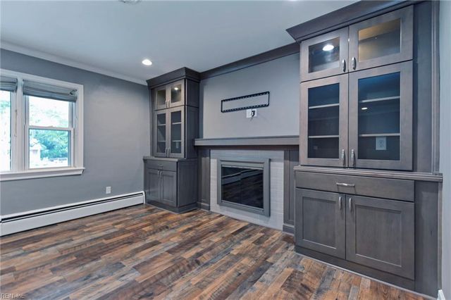 43 Patton DR, Newport News, VA 23606