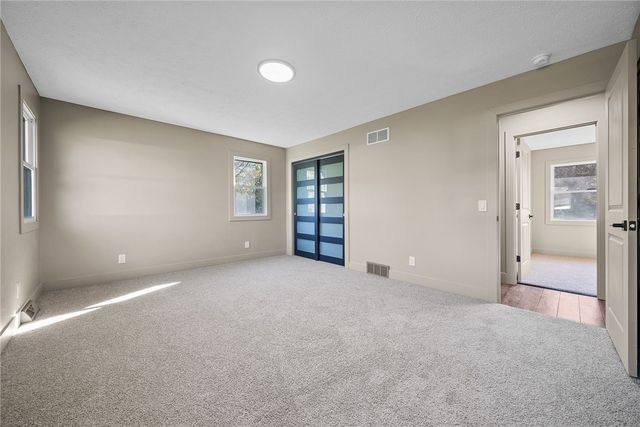 1130 Blue Sky Dr, Neshannock Twp, PA 16105