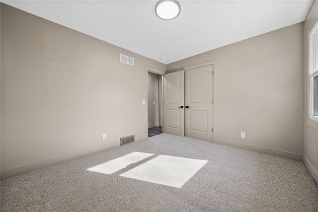 1130 Blue Sky Dr, Neshannock Twp, PA 16105