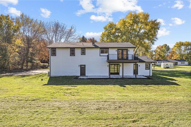 1130 Blue Sky Dr, Neshannock Twp, PA 16105