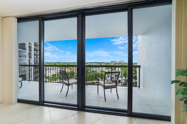 4740 S Ocean Boulevard 702, Highland Beach, FL 33487