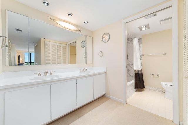 4740 S Ocean Boulevard 702, Highland Beach, FL 33487