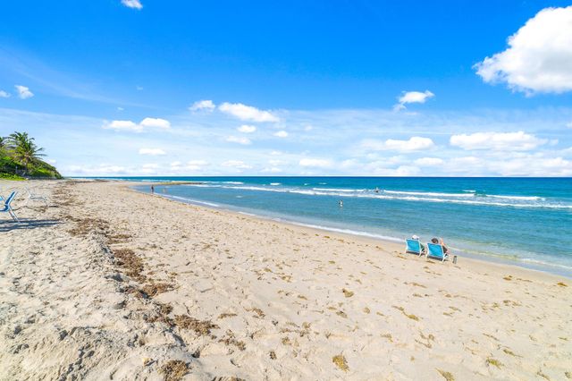 4740 S Ocean Boulevard 702, Highland Beach, FL 33487