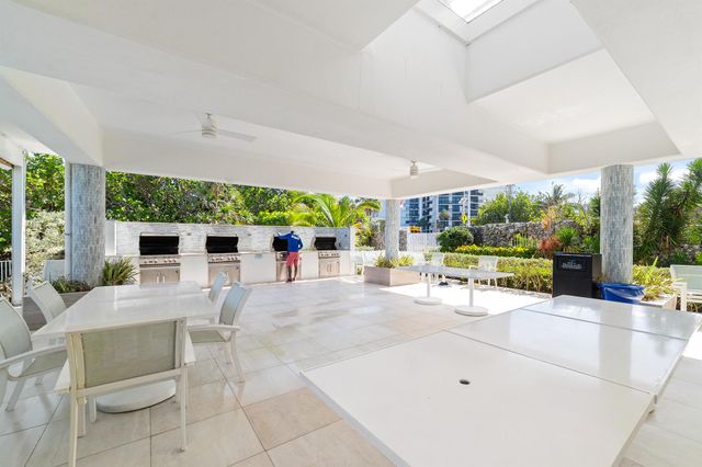 4740 S Ocean Boulevard 702, Highland Beach, FL 33487