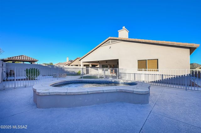 844 S Deer Meadow Loop, Tucson, AZ 85745