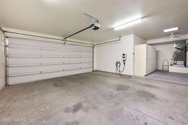 844 S Deer Meadow Loop, Tucson, AZ 85745