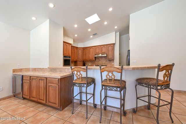 844 S Deer Meadow Loop, Tucson, AZ 85745