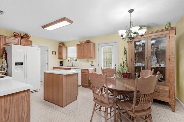 372 Florence Drive, Defuniak Springs, FL 32433