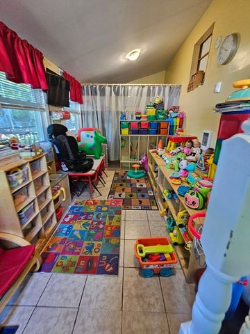 44 Rest Way, Springfield, MA 01119