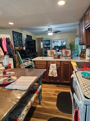 44 Rest Way, Springfield, MA 01119