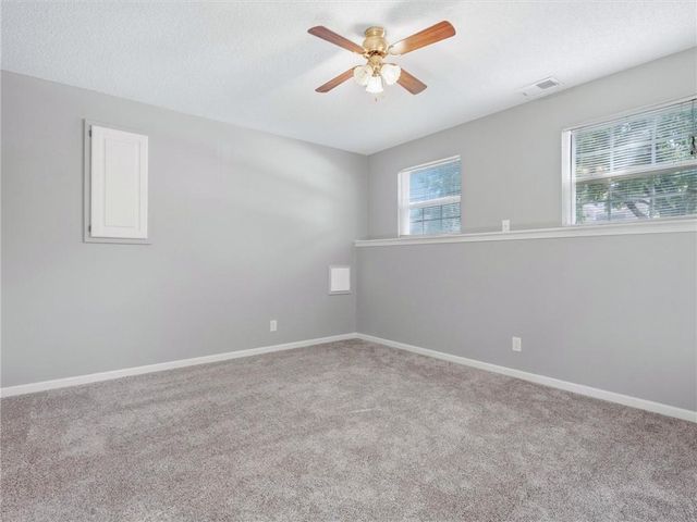 800 Garnes Street, Raymore, MO 64083