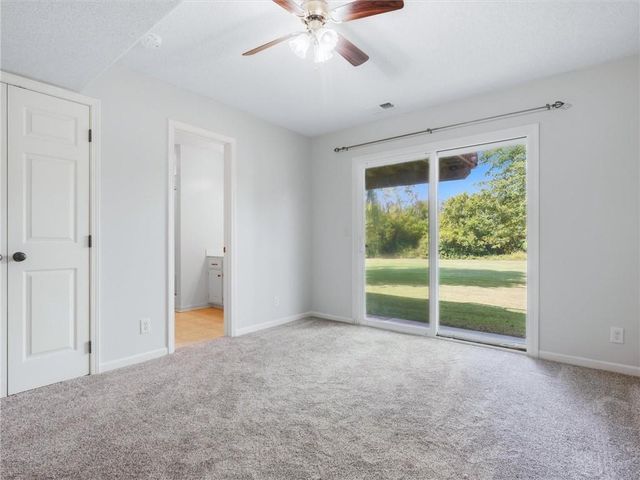 800 Garnes Street, Raymore, MO 64083