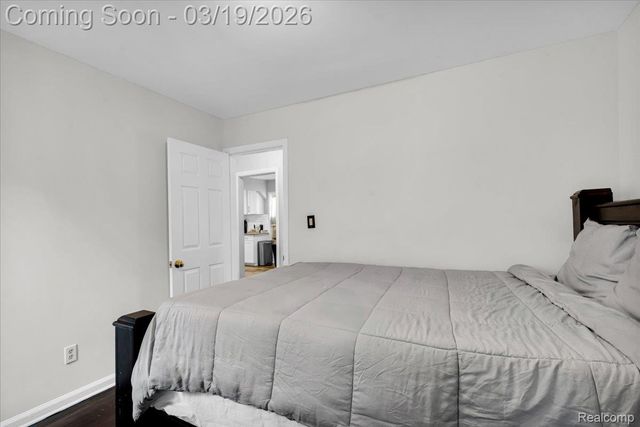 19710 Woodingham Drive, Detroit, MI 48221