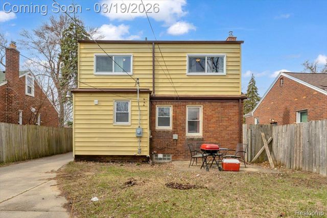 19710 Woodingham Drive, Detroit, MI 48221