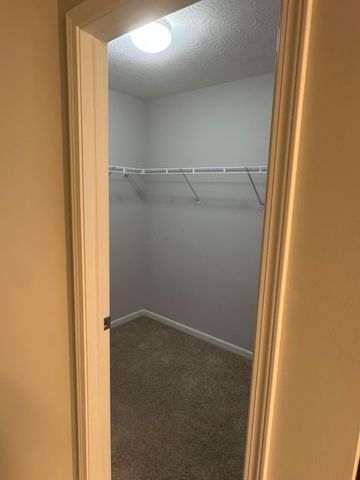 1124 Ayrshire Drive, Columbus, OH 43207