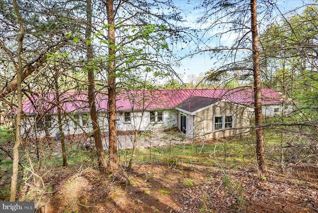 381 ROHLERS CHURCH RD, Dover, PA 17315