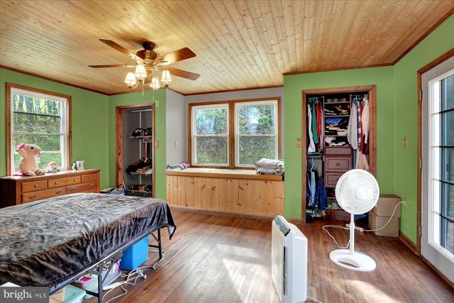 381 ROHLERS CHURCH RD, Dover, PA 17315