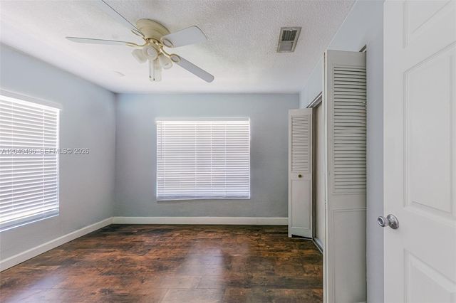 7006 NW 99th Way, Tamarac, FL 33321