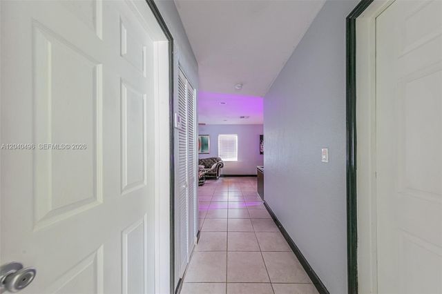7006 NW 99th Way, Tamarac, FL 33321