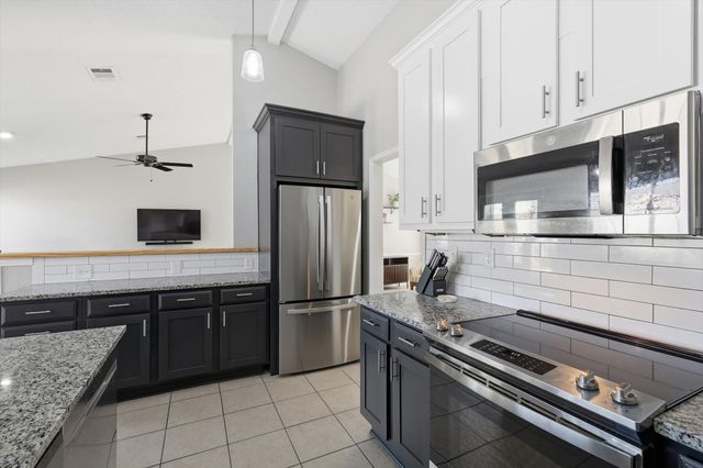 2828 Windsor Drive, Flower Mound, TX 75028