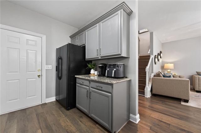 918 College Place Court NW, Kennesaw, GA 30144