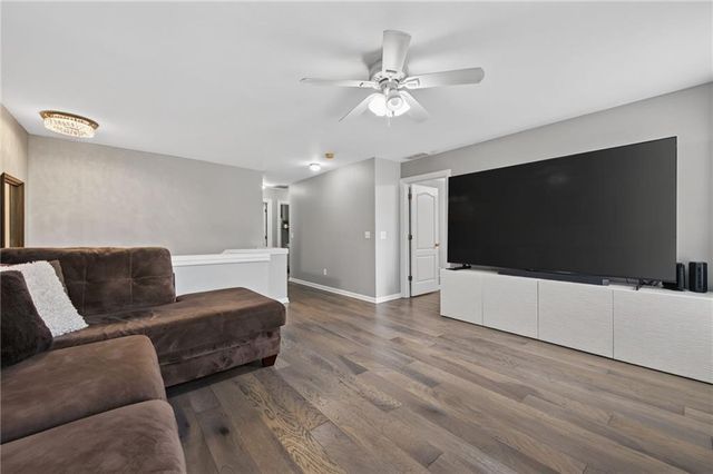 918 College Place Court NW, Kennesaw, GA 30144