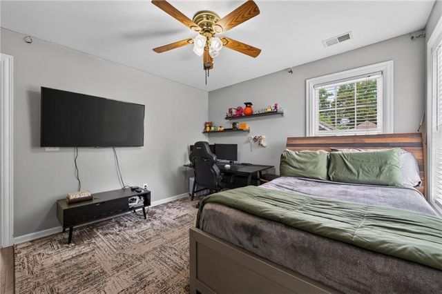 918 College Place Court NW, Kennesaw, GA 30144